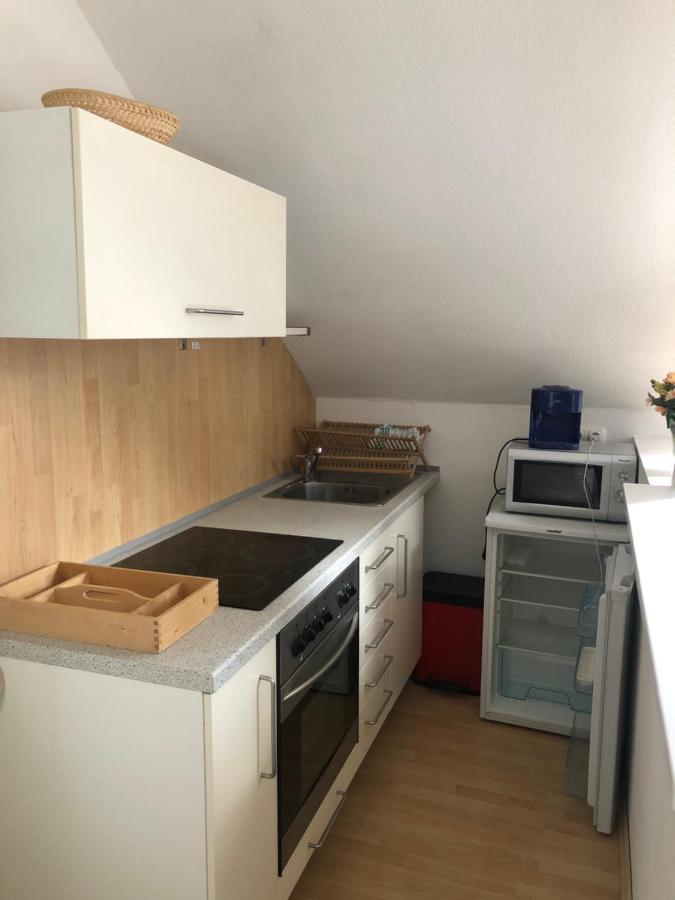 45 M² Maisonette-Wohnung In Uni-/Hauptbahnhofnaehe Duisburg Eksteriør billede