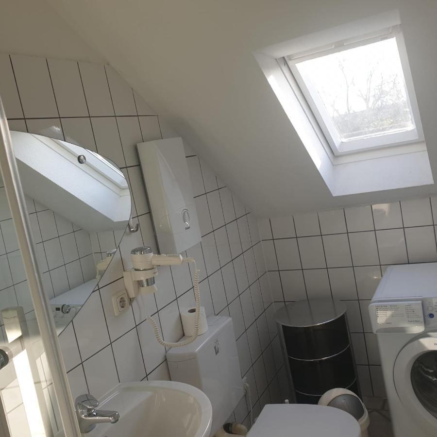 45 M² Maisonette-Wohnung In Uni-/Hauptbahnhofnaehe Duisburg Eksteriør billede