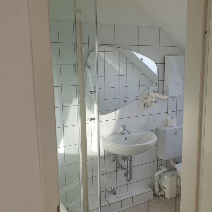 45 M² Maisonette-Wohnung In Uni-/Hauptbahnhofnaehe Duisburg Eksteriør billede