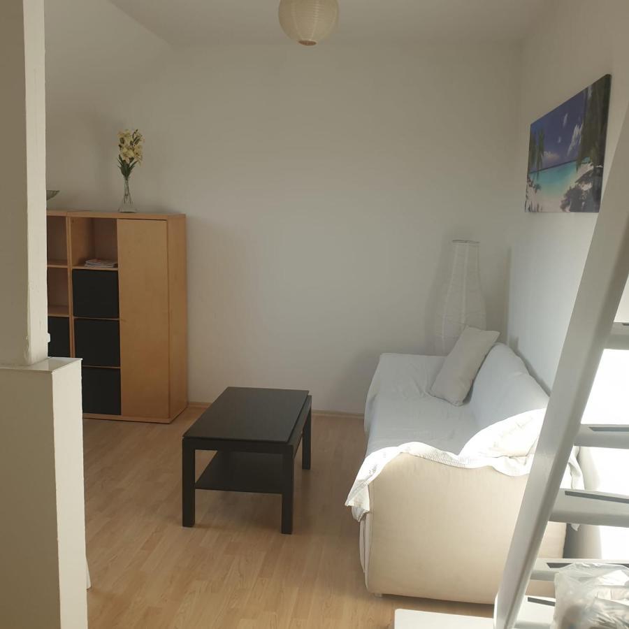 45 M² Maisonette-Wohnung In Uni-/Hauptbahnhofnaehe Duisburg Eksteriør billede